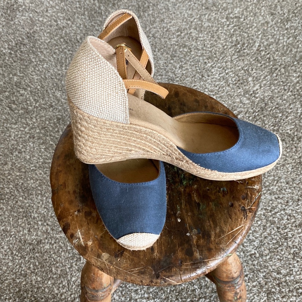 White Mountain Espadrilles